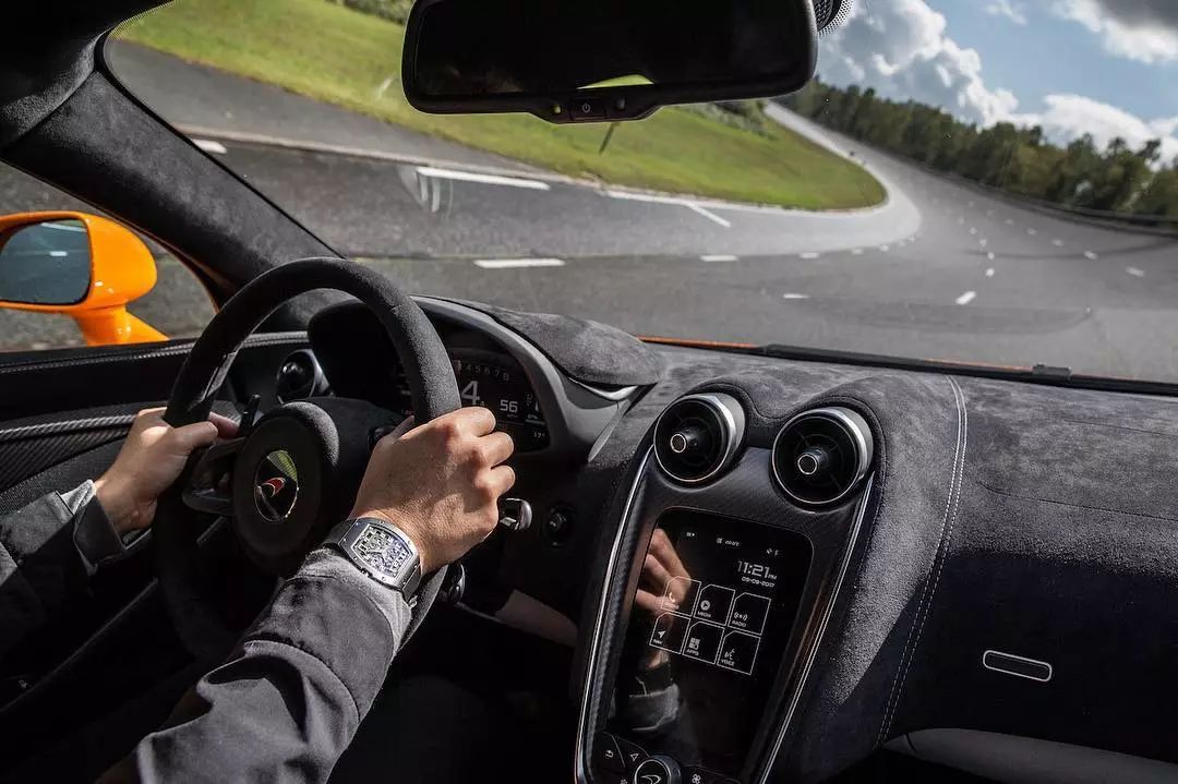 为什么没有超高颜值机芯,没有超强的机芯怎么办呢