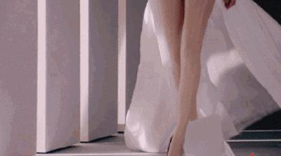 o型腿女生的秘密,o型腿美女