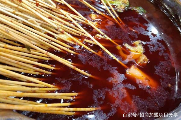 冷锅串串是炸的吗,冷锅串串全是老油吗