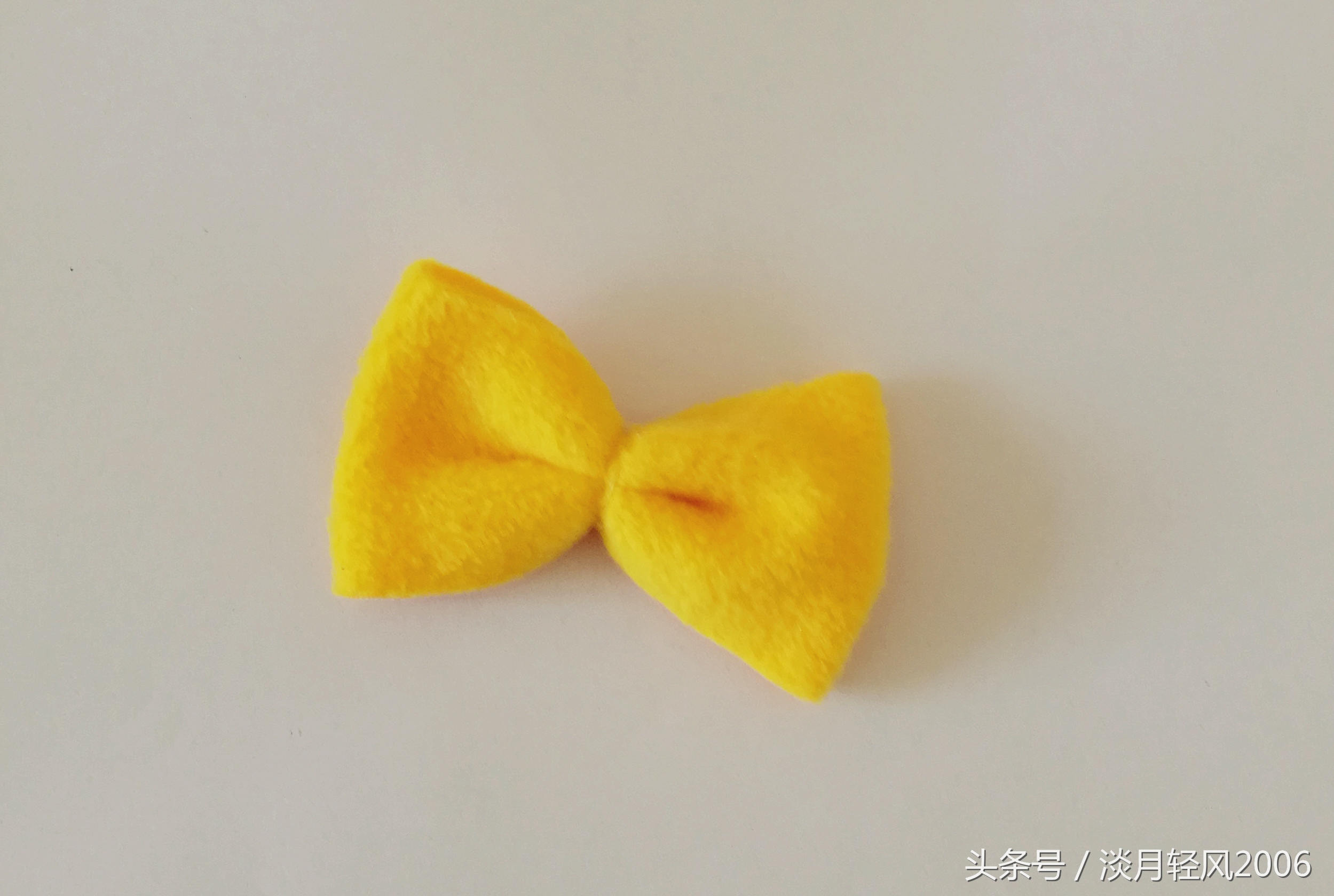 制作蝴蝶结发饰手工教程,蝴蝶结发饰怎么做手工视频