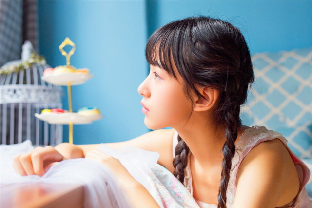 水瓶座女生的性格特点,水瓶座女生主动联系你