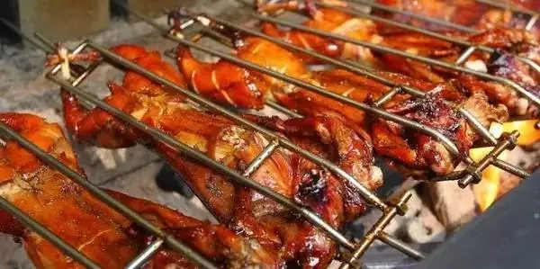 成都小吃街哪里最出名,成都小吃街哪里最出名又便宜