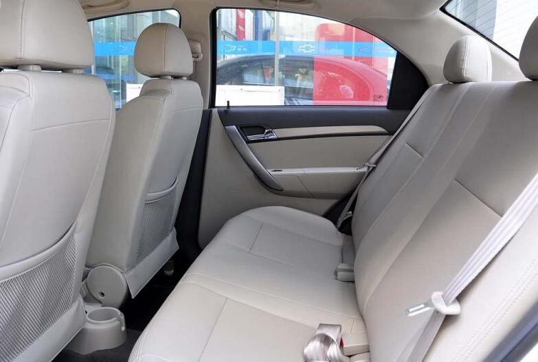 雪佛兰老款乐风当年算好车吗,雪佛兰乐风08款跑了8万公里多少钱