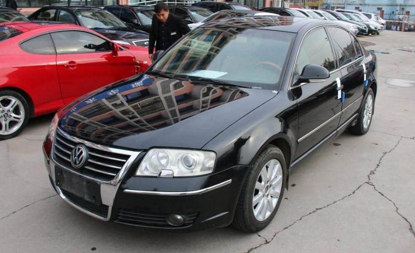 丰田凯美瑞跟帕萨特领驭怎么选,当年的帕萨特领驭和凯美瑞