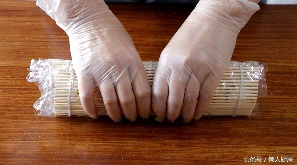 寿司的做法反卷,寿司的正确做法小视频