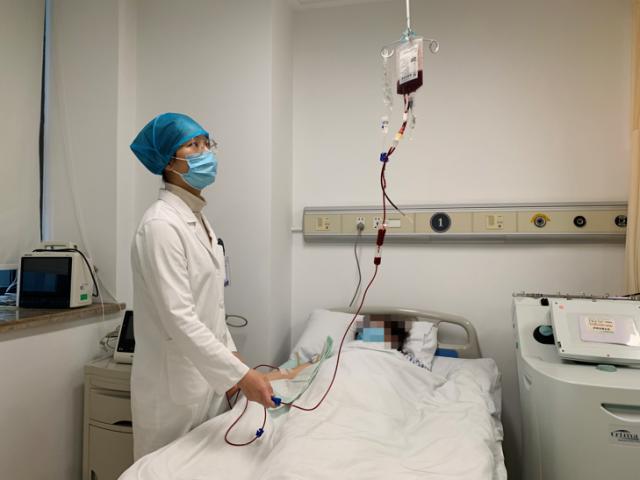 28岁女子突发性耳聋后经历,六旬阿姨身患怪病