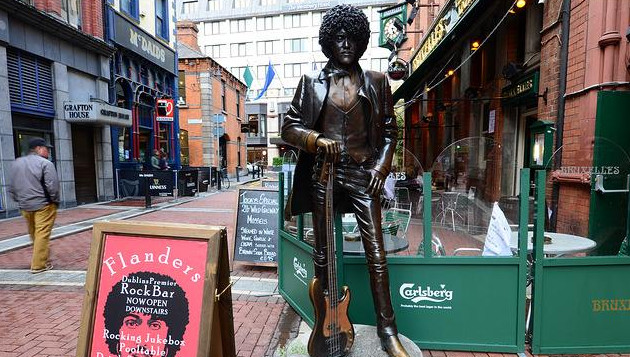 爱尔兰酒吧现在怎么样,大家救我歌曲视频