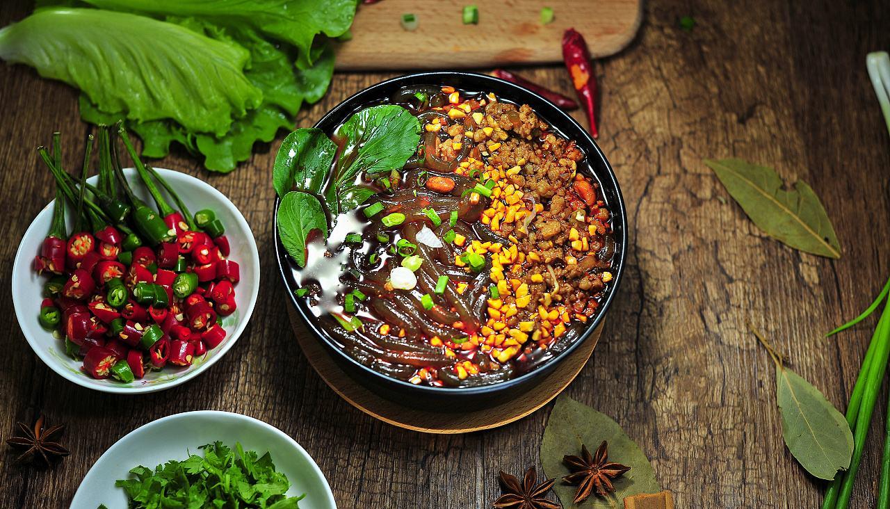 餐饮小吃店加盟店最火爆的项目,加盟一家小吃店需要多少钱费用
