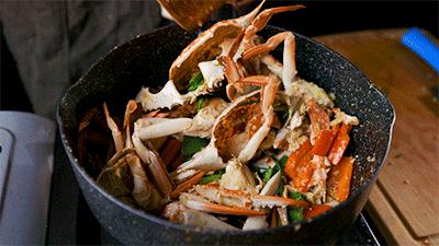 南澳岛寄来一个海鲜大箱,然后朋友圈的人纷纷把她屏蔽了