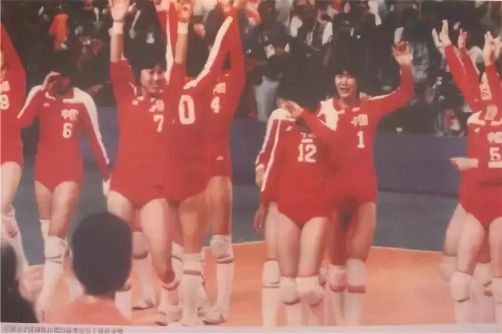 中国女排三连冠大揭秘,女排无缘晋级感想