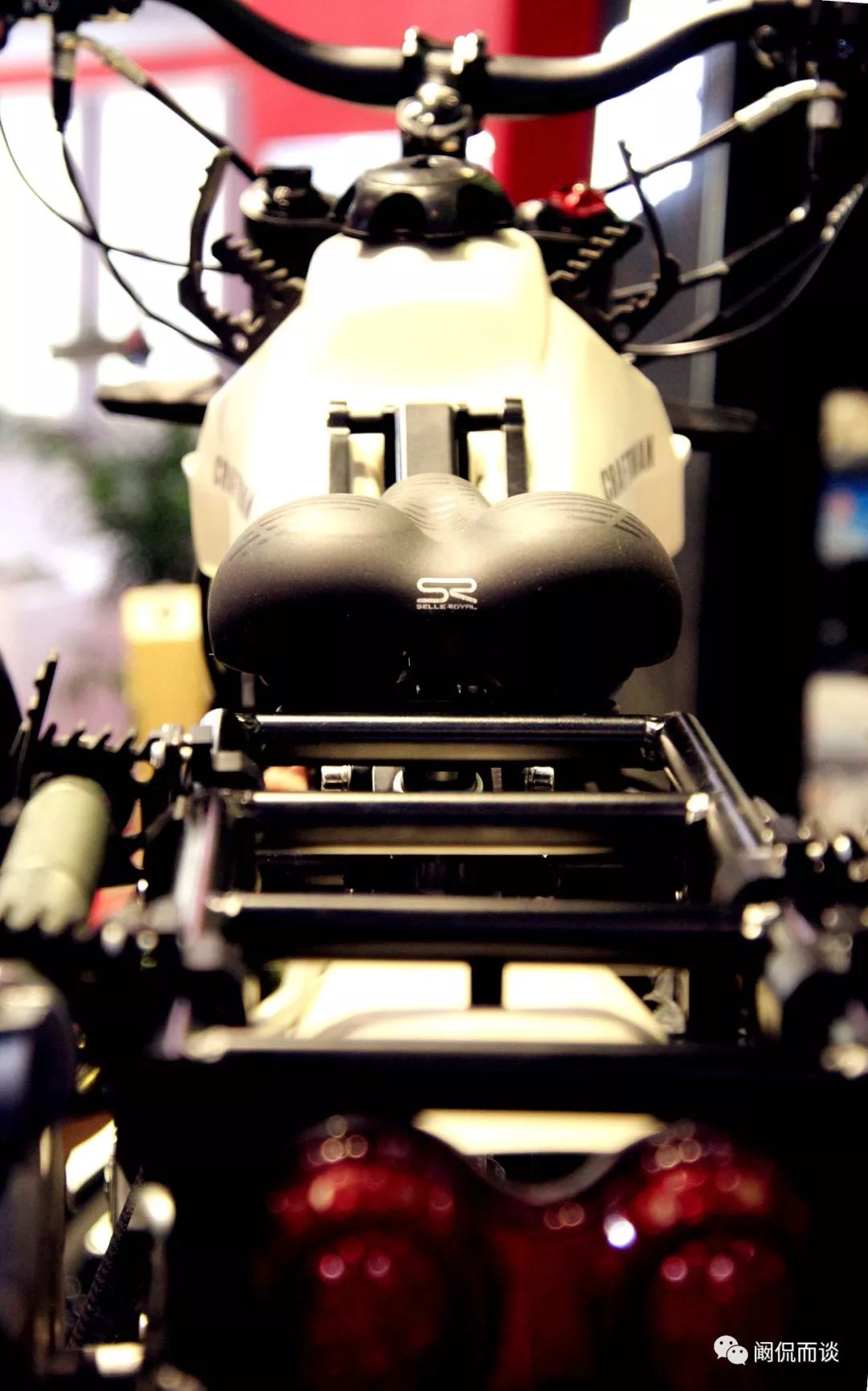 趣侃车展完整版,趣侃车讯