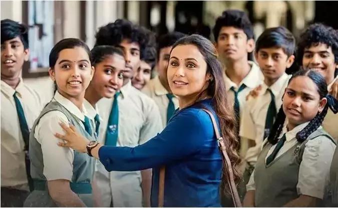 被家长群*躏蹂**千万遍的你,看看这个老师是怎么做的?