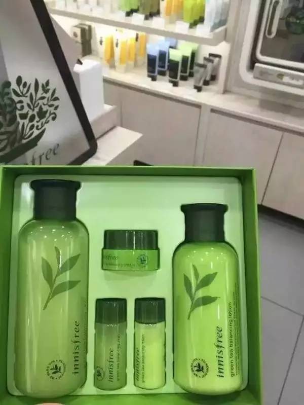 韩国水乳液化妆品排行榜,日本护肤品水乳套盒推荐