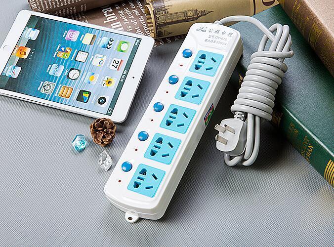 子弹头插排的小红色按钮,公牛插排红色按钮什么意思