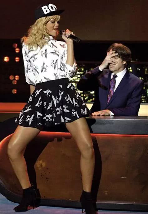 boylondon标签,boylondon前后都有logo的款式