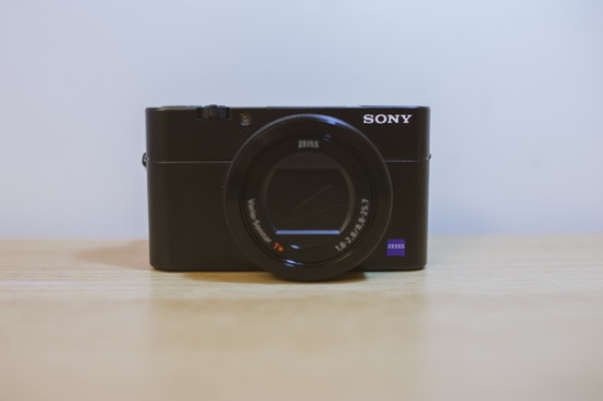 索尼dscrx100m3使用教程,索尼rx100m3怎么连接电脑直播