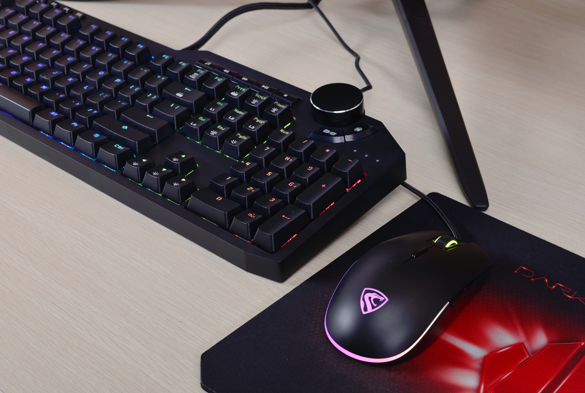 触摸屏怎么代替鼠标键盘操作,鼠标不能取代键盘对还是错