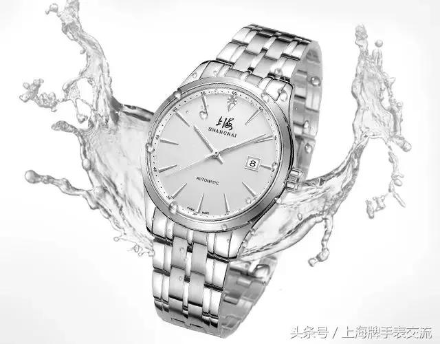 手表起雾吹风机吹一会又有雾,手表不漏水为什么会起雾呢