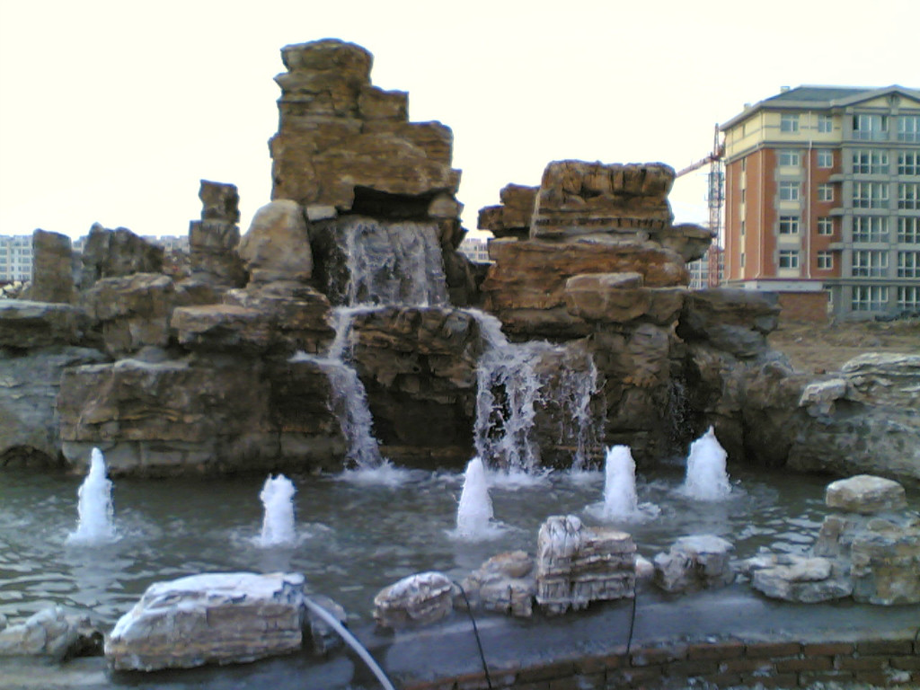 庭院假山鱼池施工步骤,假山鱼池制作教程全过程