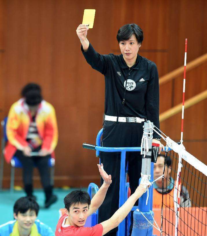 排球的红黄牌,排球红牌判罚结果是什么