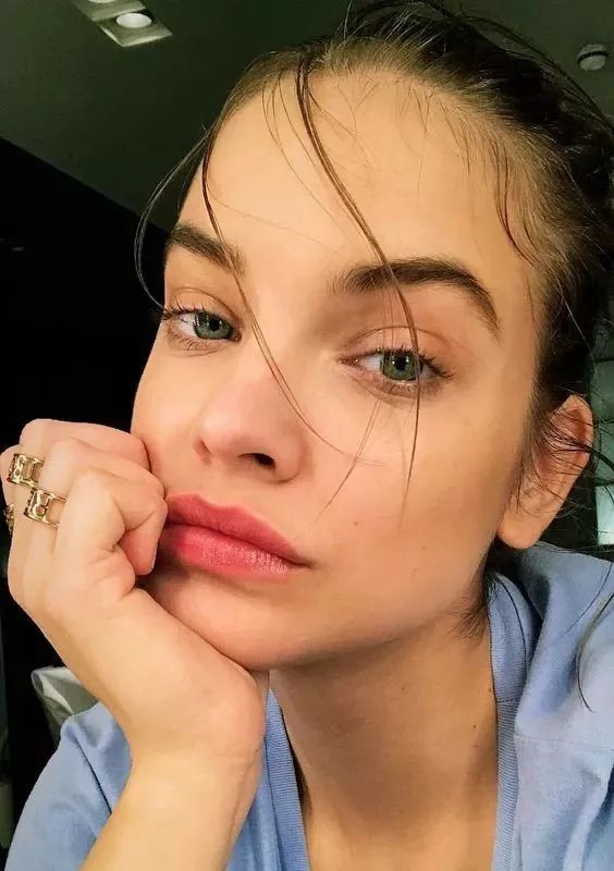 邓紫棋同款蛇形戒指,戒指不能戴太满