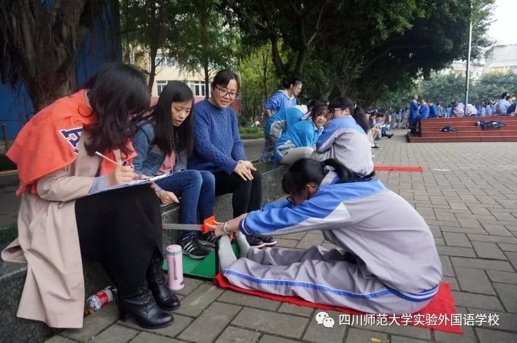 鐪嬩腑瀛︾敓绡悆姣旇禌闈掓槬娲诲姏,鏉ョ湅甯堝ぇ杩愬姩浼氬紑骞曞紡鑸炶箞