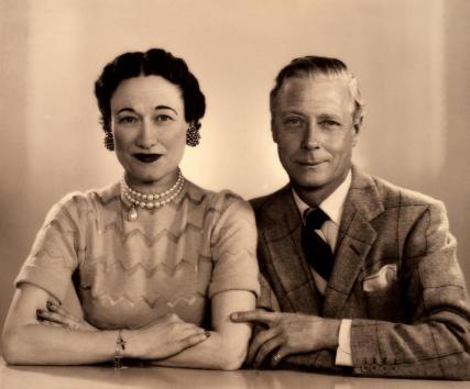 戴安娜王妃珍珠手链,戴安娜王妃的三排巴洛克珍珠项链