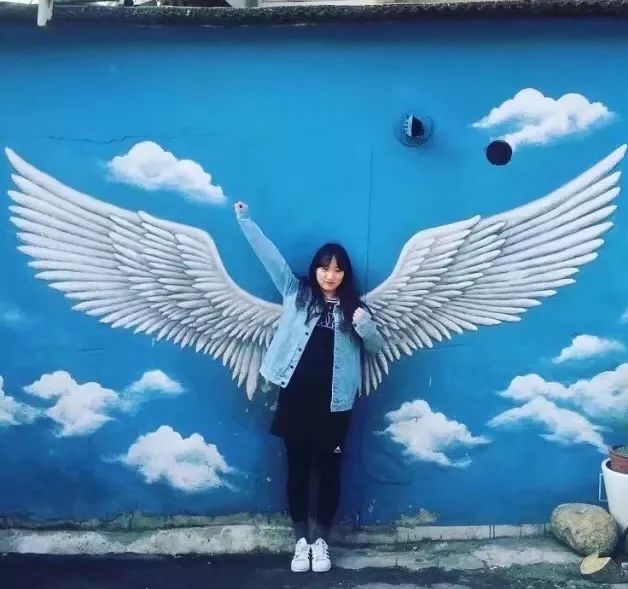 软绵绵：一个走心做视频的B站美妆阿婆主