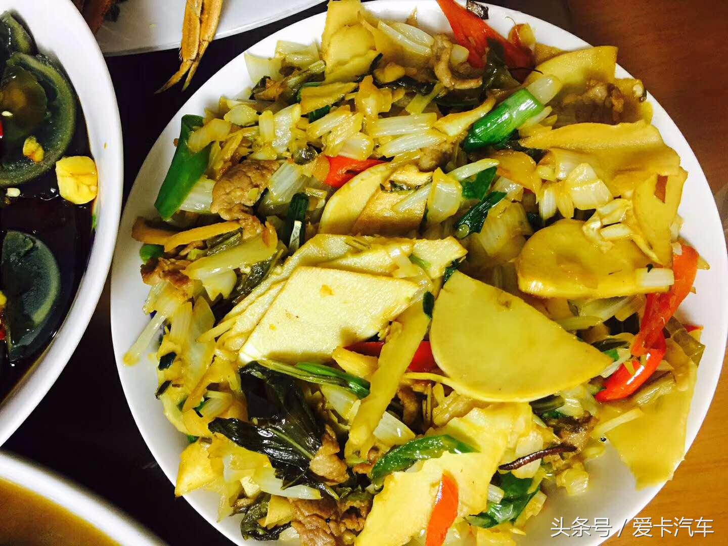 提了一辆新车去庆祝,c4世嘉新车