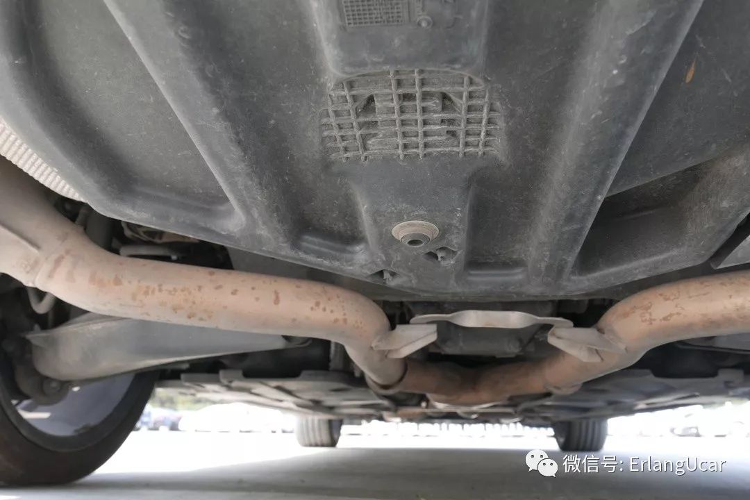 w204奔驰c300coupe,奔驰w204c200旅行版