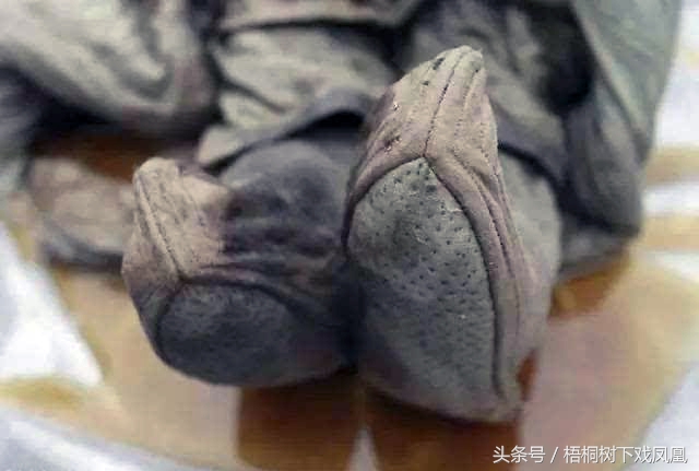 民俗中寿衣的说法,给死人穿的寿衣讲究