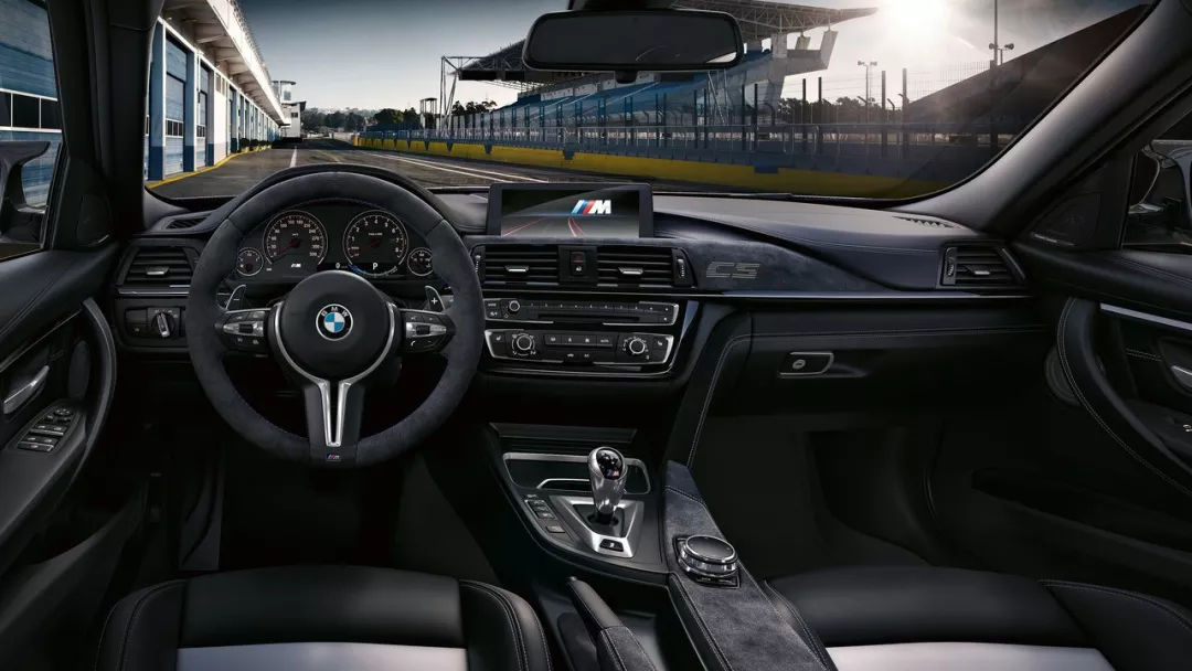 宝马m3历代车型发展回顾,宝马m32022款