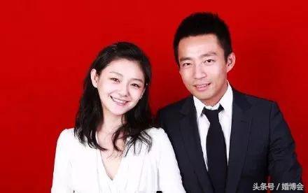 结婚证件照片怎么拍都行吗,结婚照登记照可以怎么拍