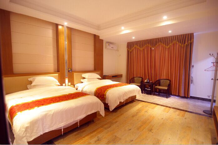 丹霞山顶级住宿攻略,丹霞山景区内住宿多少钱