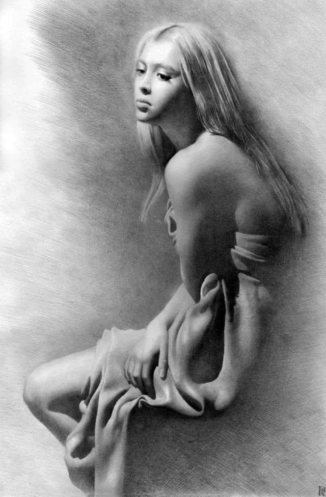 性感、曼妙、婀娜多姿,让人挪不开眼睛的女性人体素描