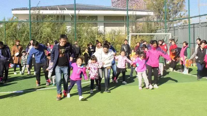 大手牵小手亲子运动会活动目的,小手拉大手一起来运动亲子运动会