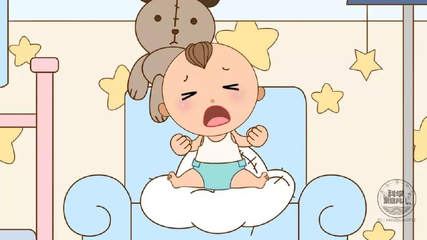 婴儿吃手吃玩具,小孩吃手指吃玩具什么原因