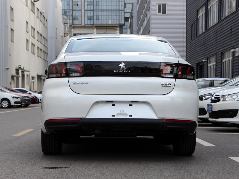 东风标致3082018款自动豪华款,2018东风标致308试驾视频