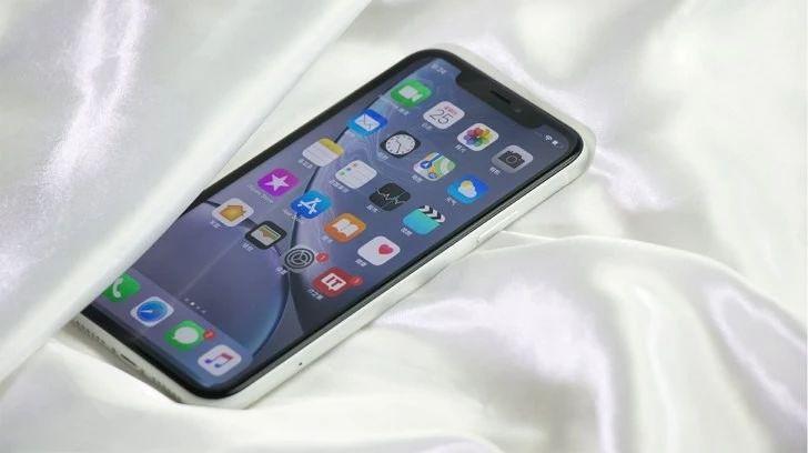 关于iphone的最新消息,港版iphone价格怎么决定的