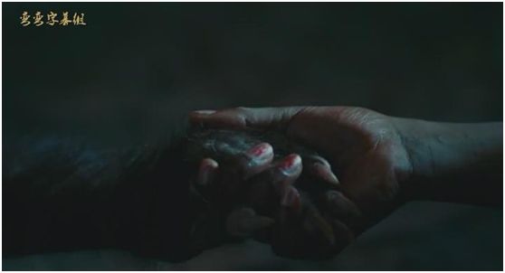 百合、囚禁、不伦之恋，这部狼人片不止这些