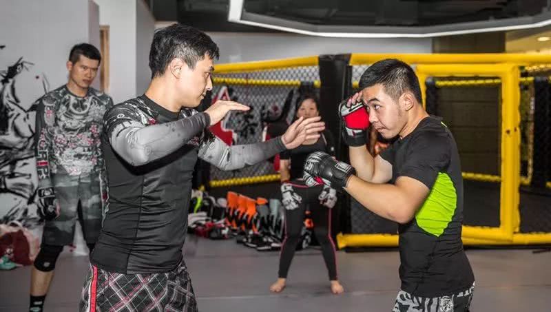 北京路5星拳馆,教练却“打”人无数!竟是彭于晏、颜如晶的最爱