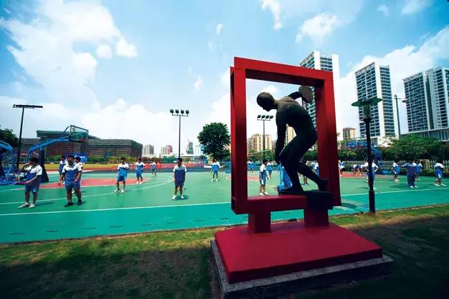 想去华英学校读书有什么办法,入读华英学校