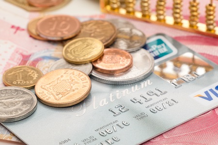 银行存款在支行还是总行,地方银行与四大行的差别