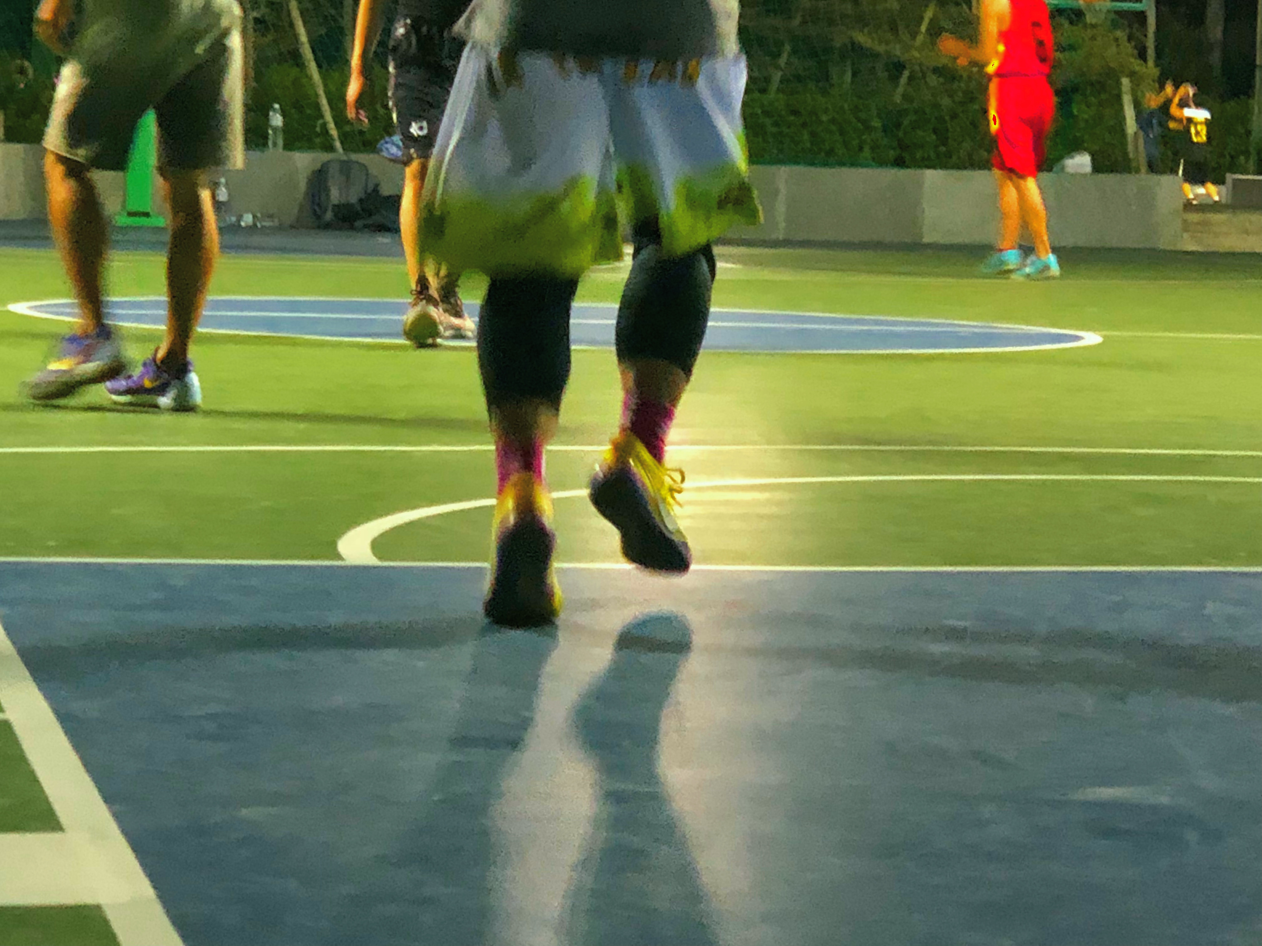 厦门大学灯光球场出现的“欧文”“科比”！