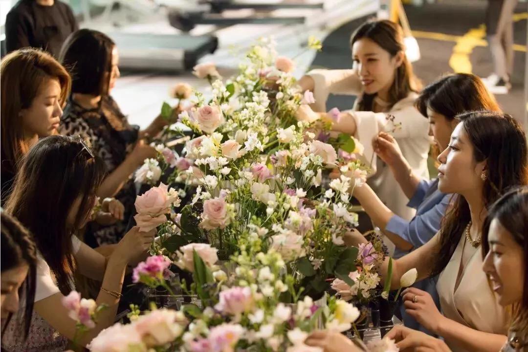 想学花艺自己开店,开店插花哪里学习好