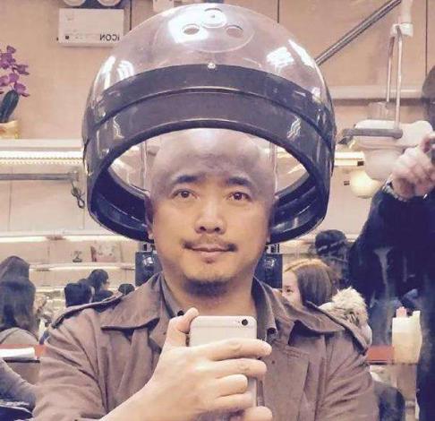 轻微m型脱发如何选择发型,头发脱发断发怎么拯救发量