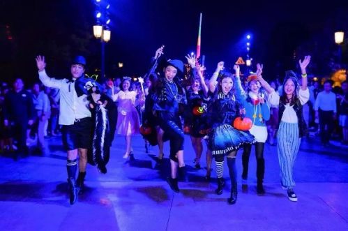 不给糖就捣蛋跟万圣节的关系,光遇万圣节快乐不给糖就捣蛋