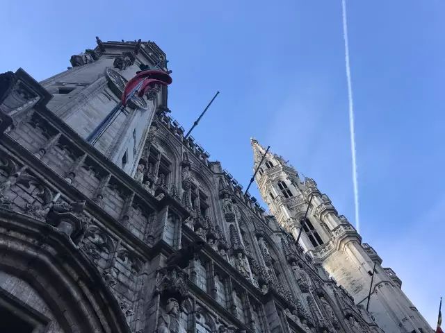 从中国开车来巴黎,从中国开车到欧洲