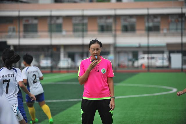 湛江女足袁建利,湛江市体育运动学校袁建利