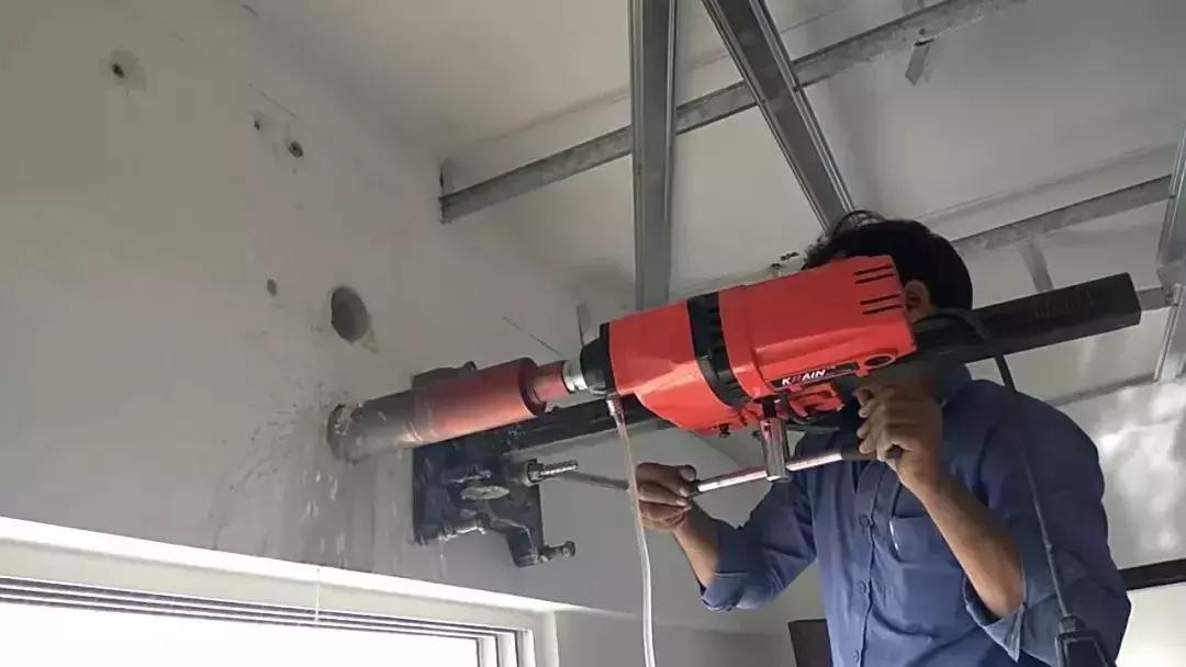 中央空调洞口预留标准尺寸,中央空调哪些地方需要预留开孔